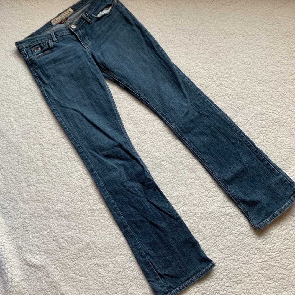 Hollister 5L boot cut Jeans